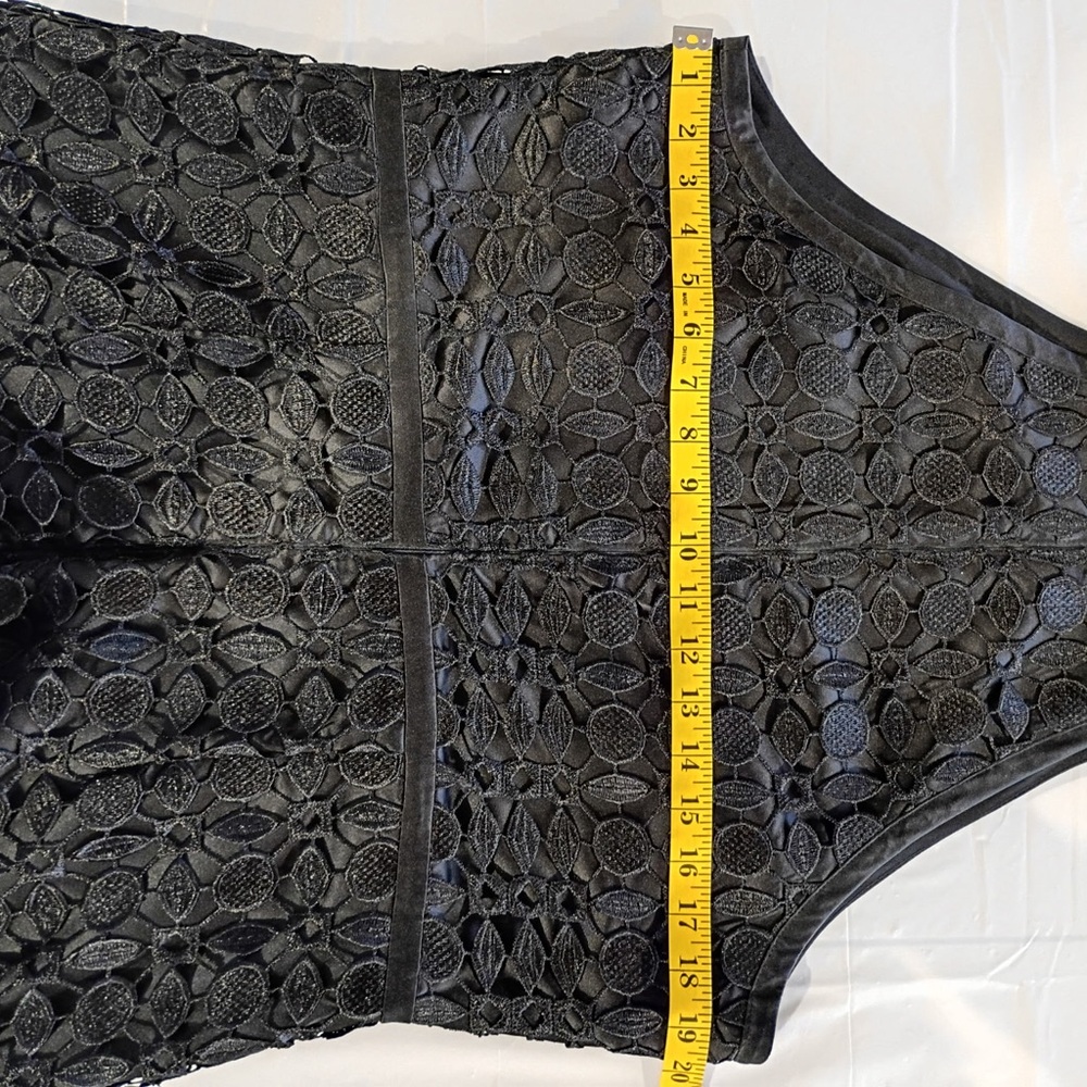 Adrianna Papell Black Lace Halter Cocktail Dress Size 16 Elegant Evening - Picture 3 of 11